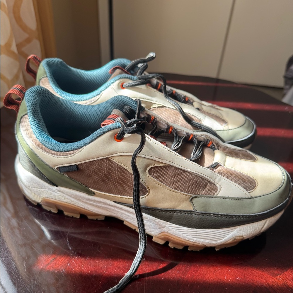 Zara Cream and Brown Athletic Shoes with Chunky Design